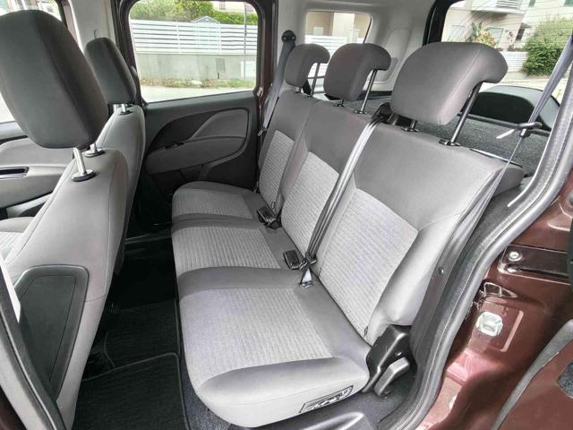 FIAT Doblo usata, con Alzacristalli elettrici