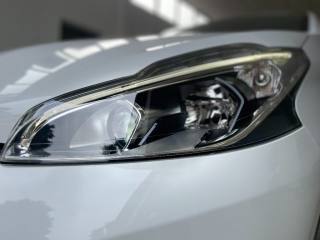 PEUGEOT 208 usata, con Sensore di pioggia