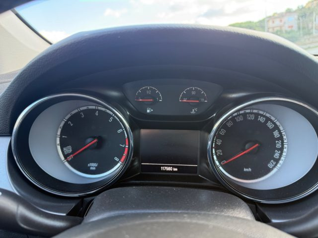 OPEL Astra usata, con Servosterzo