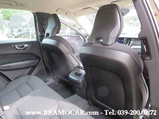 VOLVO XC60 usata, con Autoradio digitale