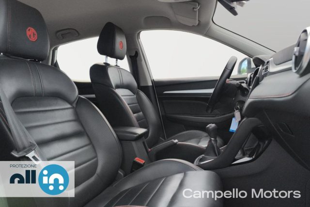 MG ZS usata 15