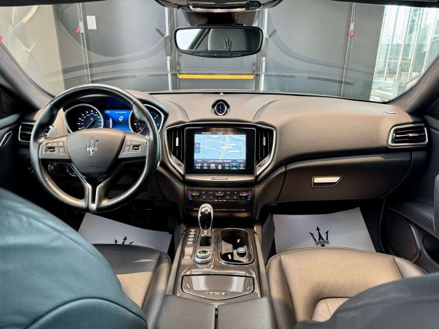 MASERATI Ghibli usata, con Sedile posteriore sdoppiato