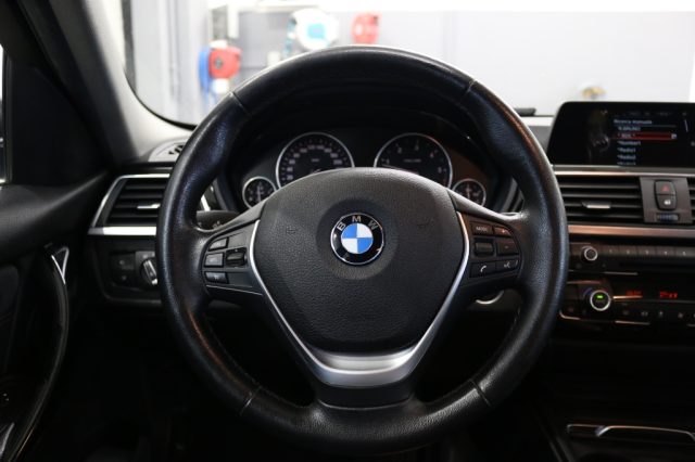 BMW 320 usata, con Sedile posteriore sdoppiato