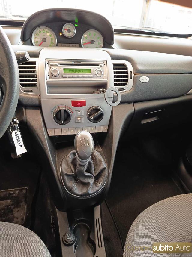 LANCIA Ypsilon usata 10