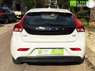 VOLVO V40 Cross Country usata, con Filtro antiparticolato