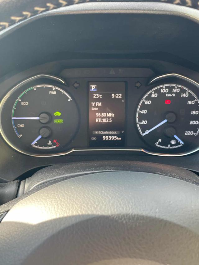 TOYOTA Yaris usata, con Riconoscimento dei segnali stradali