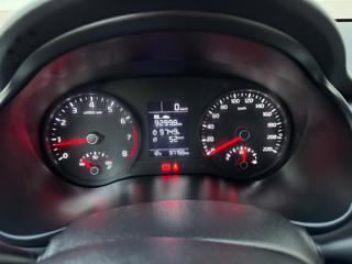 KIA Stonic usata, con Autoradio