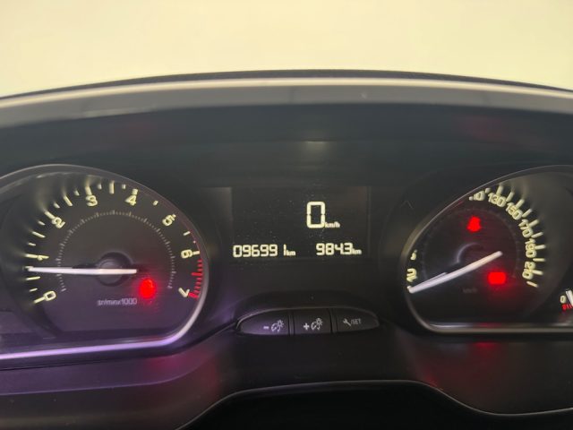PEUGEOT 208 usata 1