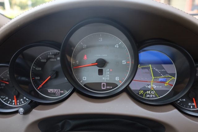 PORSCHE Cayenne usata, con Bracciolo