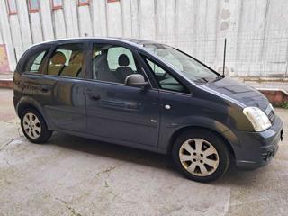 OPEL Meriva usata, con Servosterzo