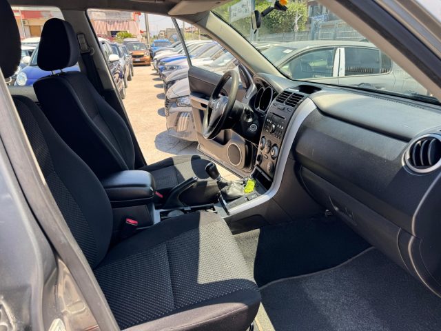 SUZUKI Grand Vitara usata, con Autoradio