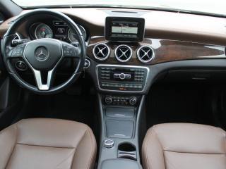 MERCEDES-BENZ GLA 220 usata, con Lettore CD