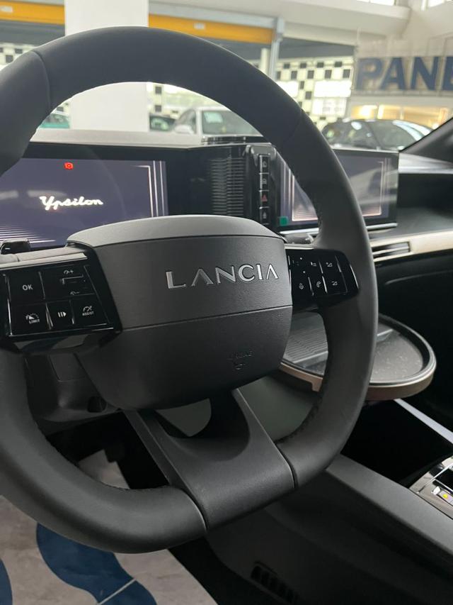 LANCIA Ypsilon usata 19