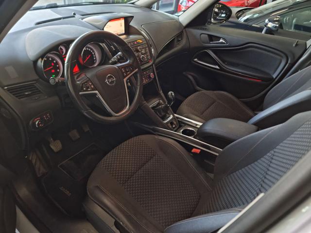 OPEL Zafira Tourer usata, con Climatizzatore