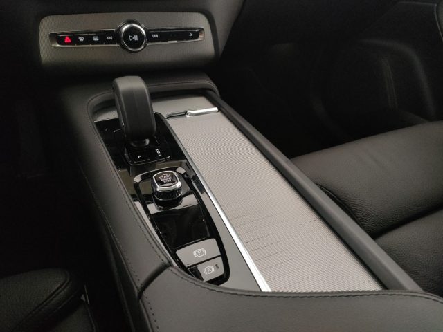 VOLVO XC90 usata, con Servosterzo