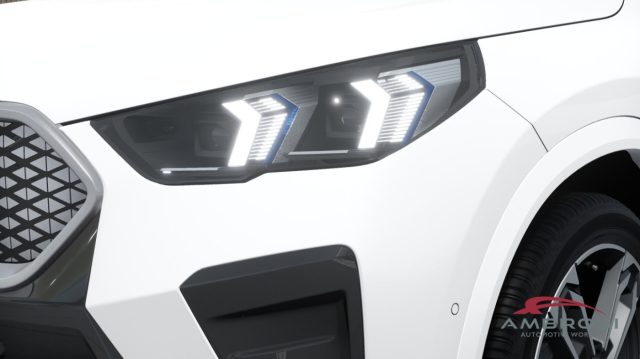 BMW iX2 usata 5