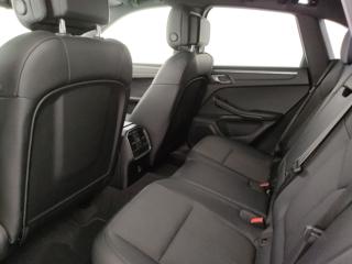 PORSCHE Macan usata, con Leve al volante