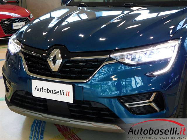 RENAULT Arkana usata, con Bracciolo
