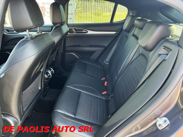 ALFA ROMEO Stelvio usata, con Chiusura centralizzata