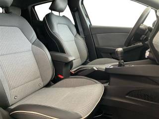 RENAULT Clio usata 10