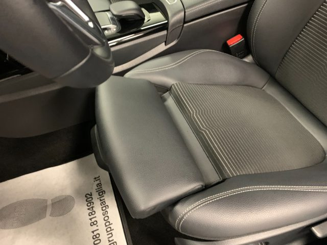 MERCEDES-BENZ A 180 usata, con Specchietti laterali elettrici