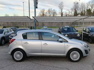 OPEL Corsa usata, con Airbag Passeggero