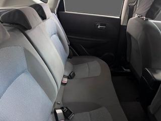 NISSAN Qashqai usata, con Autoradio