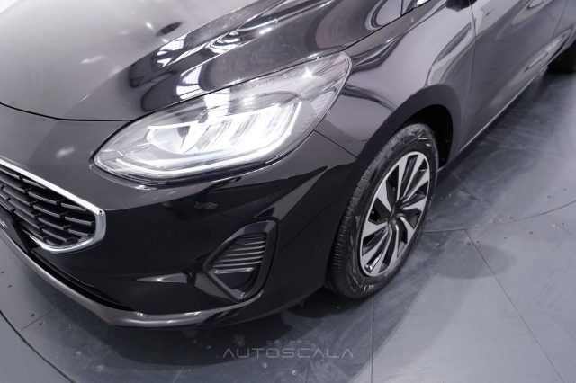 FORD Fiesta usata, con Specchietti laterali elettrici