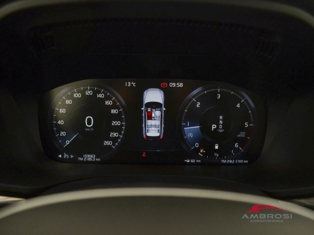VOLVO XC60 usata 12