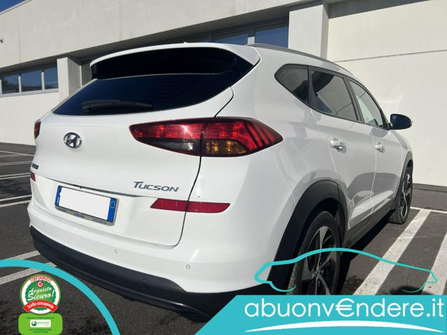 HYUNDAI Tucson usata, con Autoradio