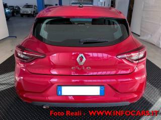RENAULT Clio usata, con Autoradio digitale