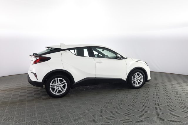 TOYOTA C-HR usata 2