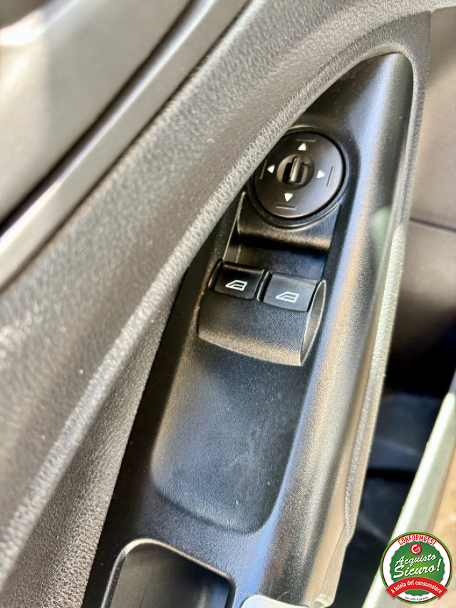 FORD Tourneo Connect usata, con Servosterzo