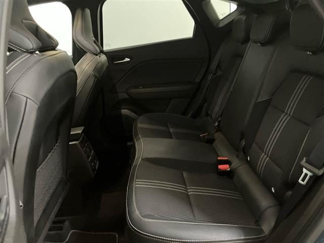 RENAULT Captur usata, con Volante in pelle