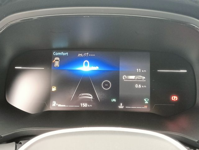 RENAULT Captur usata, con Boardcomputer