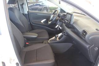 TOYOTA Yaris usata, con Cruise Control
