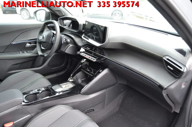 PEUGEOT 2008 usata, con Sensori di parcheggio posteriori