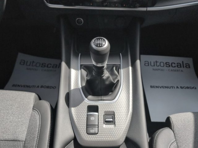 NISSAN Qashqai usata, con Sensori di parcheggio posteriori