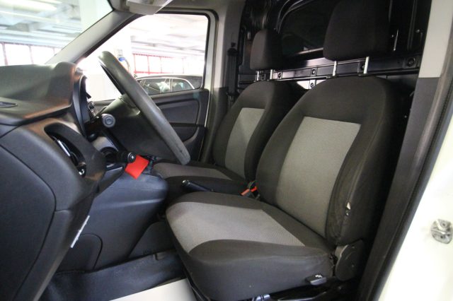 FIAT Doblo usata, con Volante multifunzione