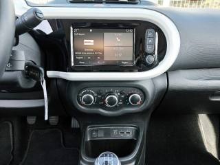 RENAULT Twingo usata 8