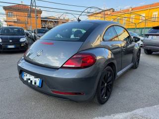 VOLKSWAGEN Maggiolino usata, con Autoradio