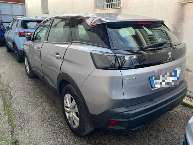 PEUGEOT 3008 usata, con Airbag
