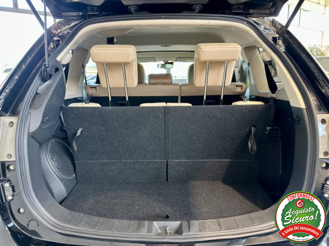 MITSUBISHI Outlander usata, con USB