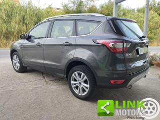 FORD Kuga usata, con Fendinebbia