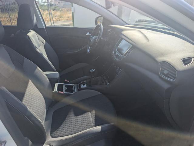 OPEL Grandland X usata, con Alzacristalli elettrici