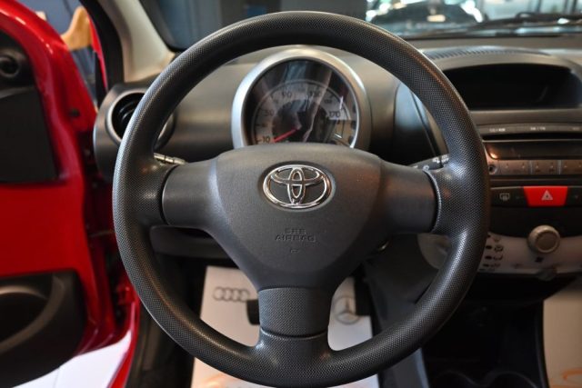 TOYOTA Aygo usata 41