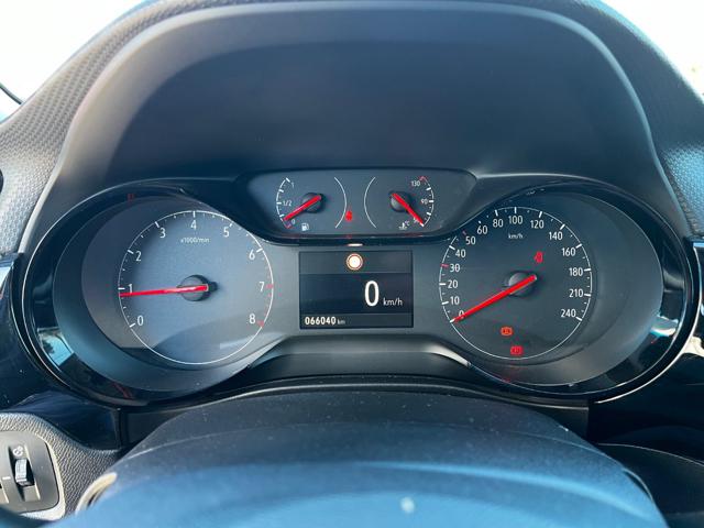 OPEL Corsa usata, con Cruise Control