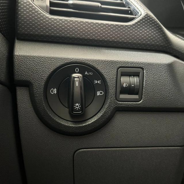 VOLKSWAGEN T-Cross usata, con Controllo vocale