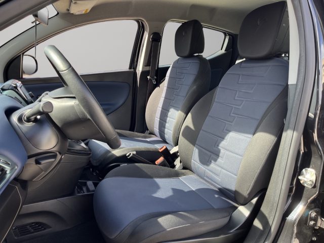 LANCIA Ypsilon usata, con Controllo trazione