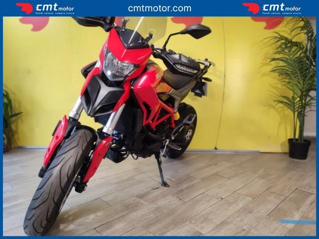 DUCATI Hypermotard 939 usata 1